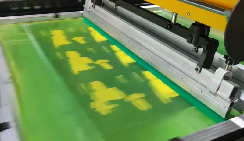 Screen printing host